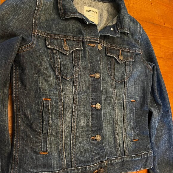 Classic Old Navy Denim Jacket — Size Medium - Picture 3 of 7